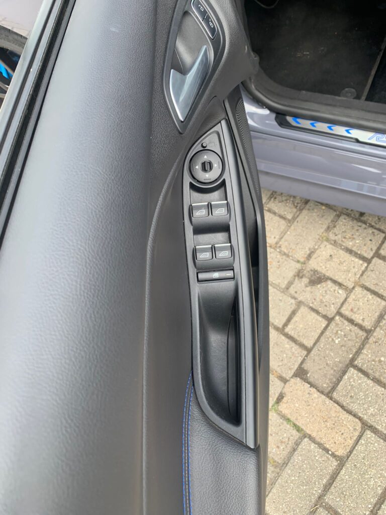 Ford Focus RS 2.3  350 PK AWD /Nieuwstaat/Camera/Vol options.