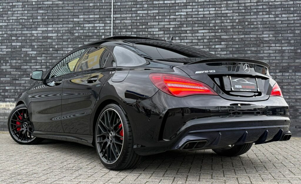 MERCEDES CLA AMG
