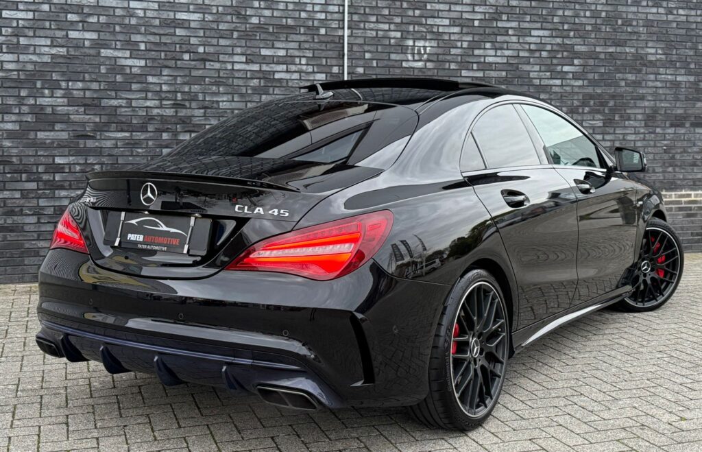 MERCEDES CLA AMG